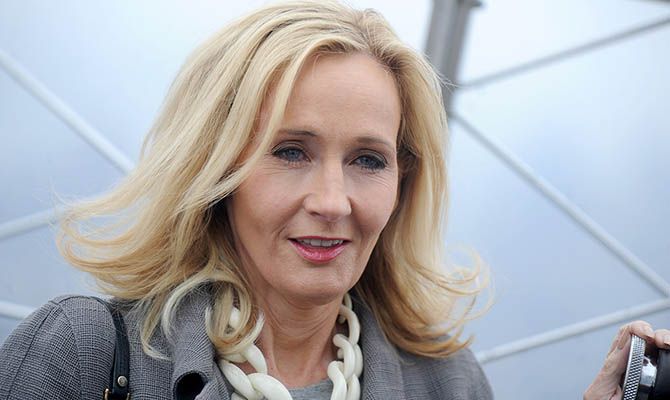 Joanne Rowling will publish a story online for free