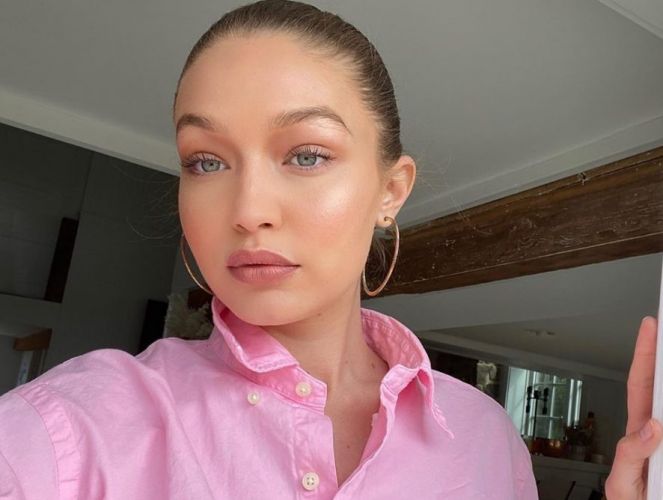 Pregnant Gigi Hadid first showed a rounded belly