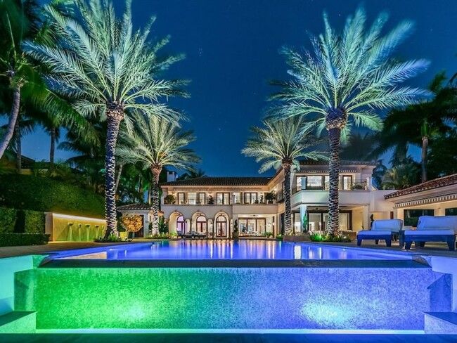 Jennifer Lopez and her fiance bought a house for $40 million