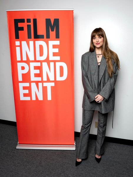 Dakota Johnson showed how to wear a men's pantsuit