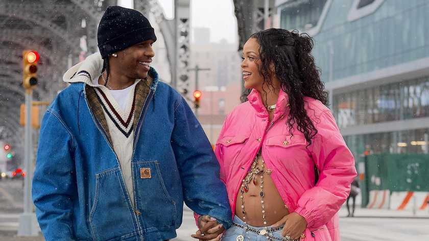 It's official: Rihanna is pregnant with A$AP Rocky's firstborn