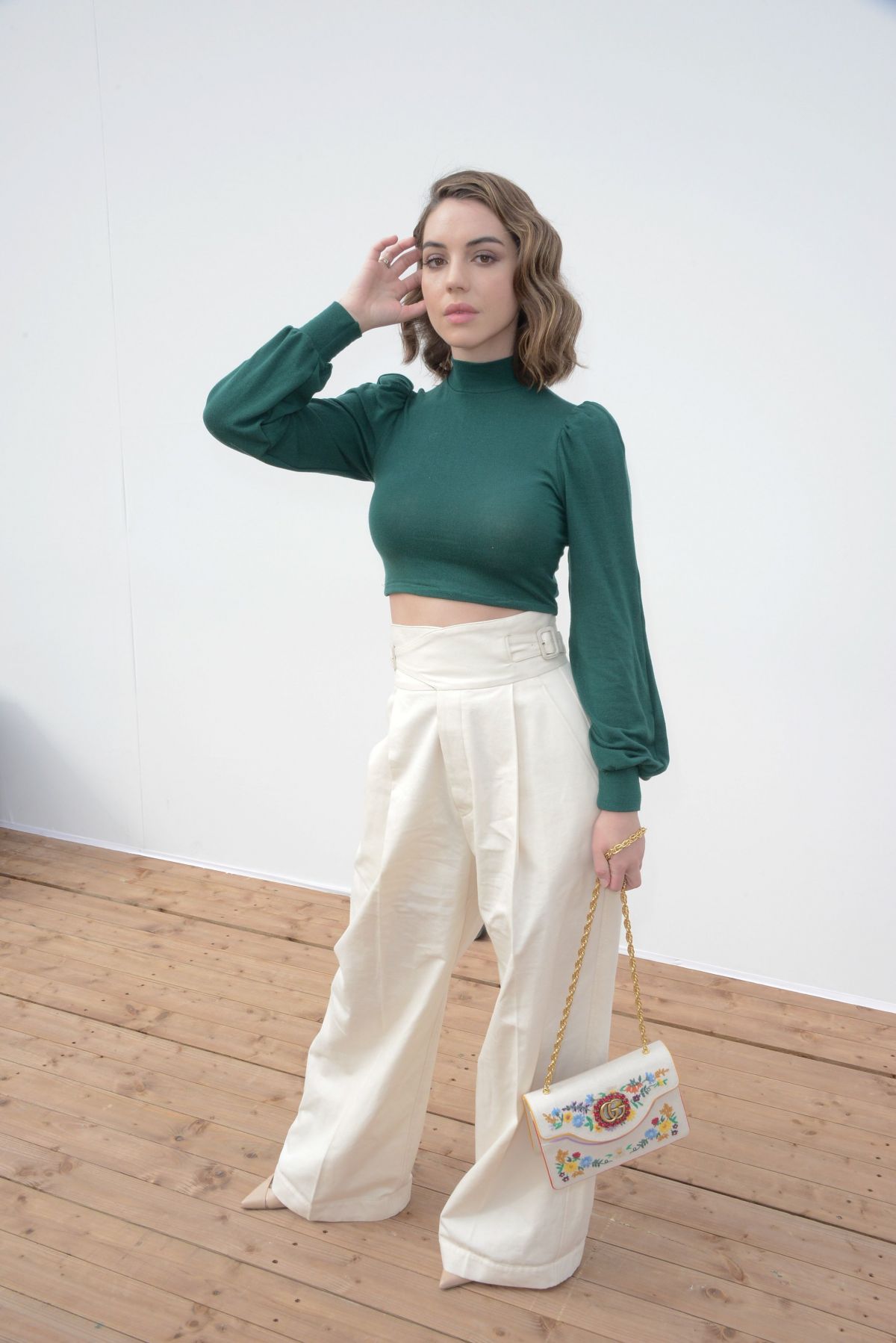 Adelaide Kane, photo #1018375