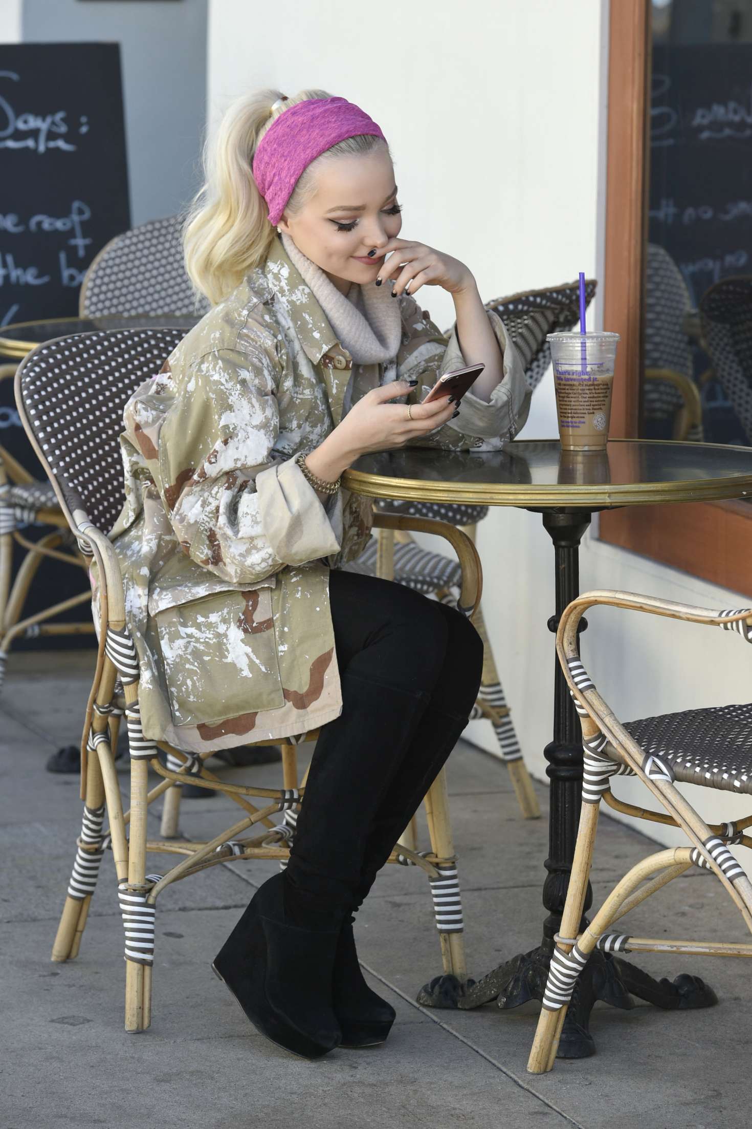 Dove Cameron, photo #899005