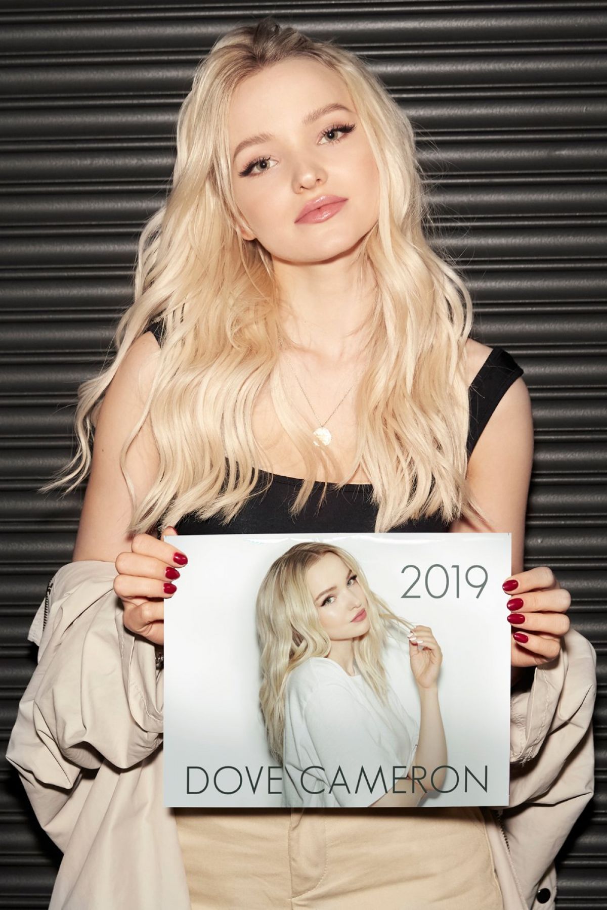 Dove Cameron, photo #1070751
