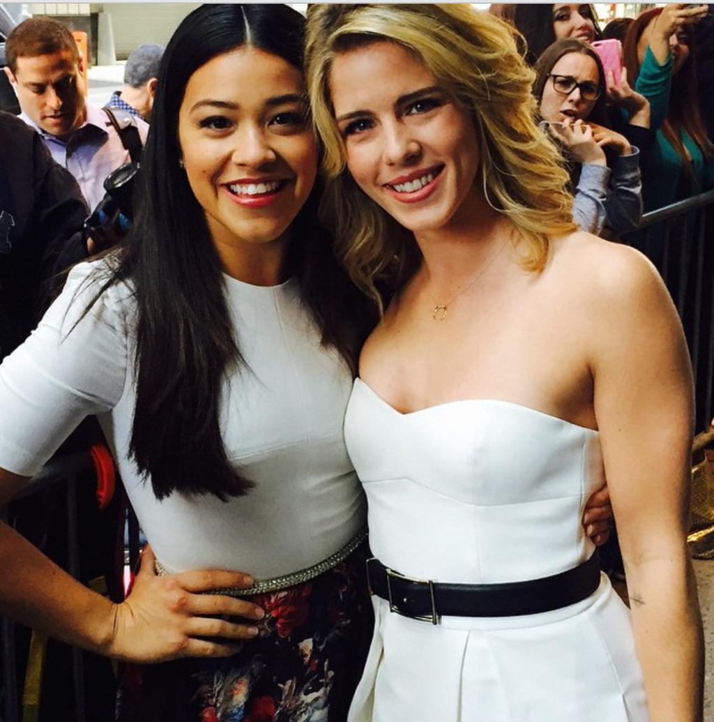Emily Bett-Rickards, photo #781961