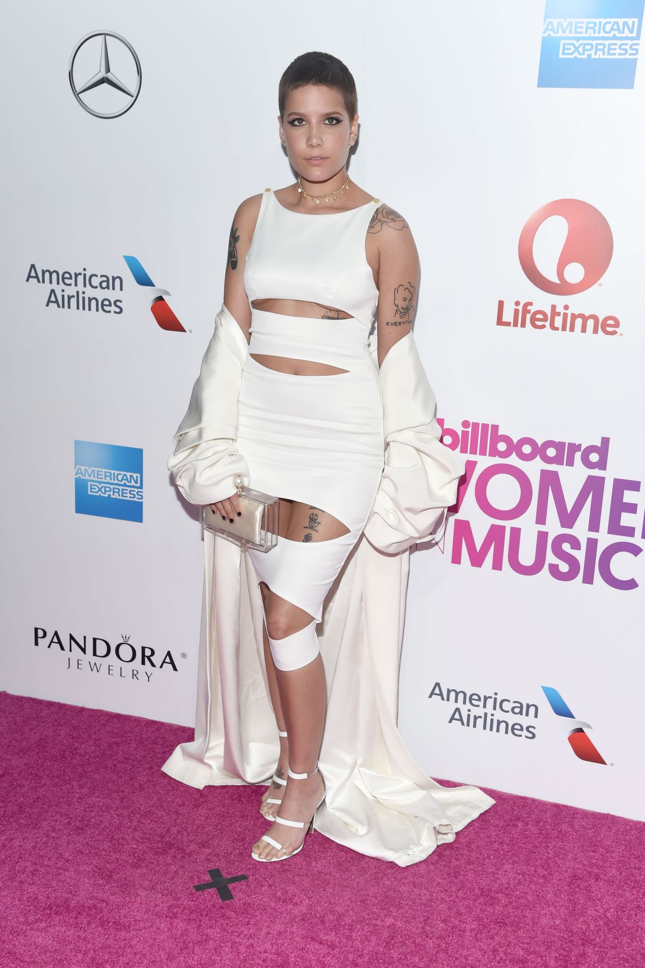 Halsey, photo #1007728