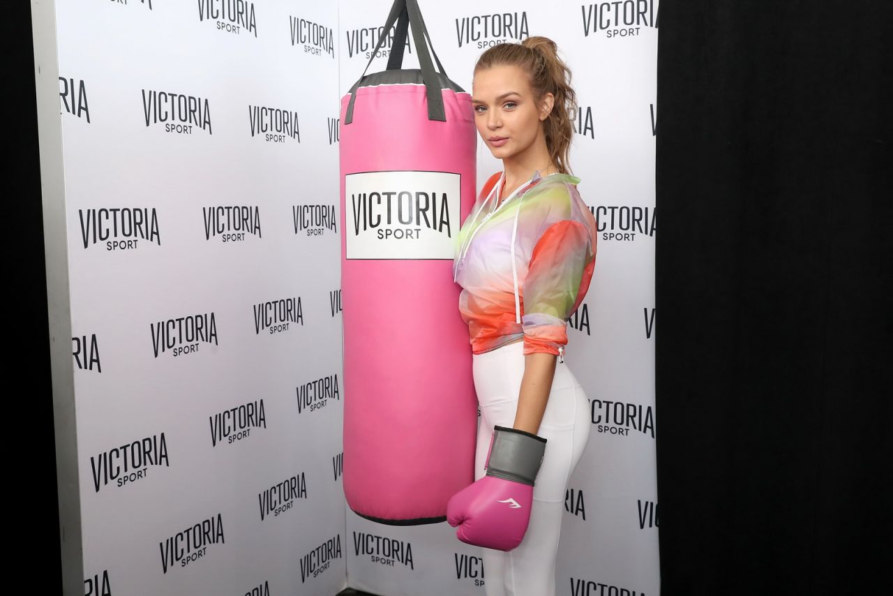 Josephine Skriver, photo #1046899