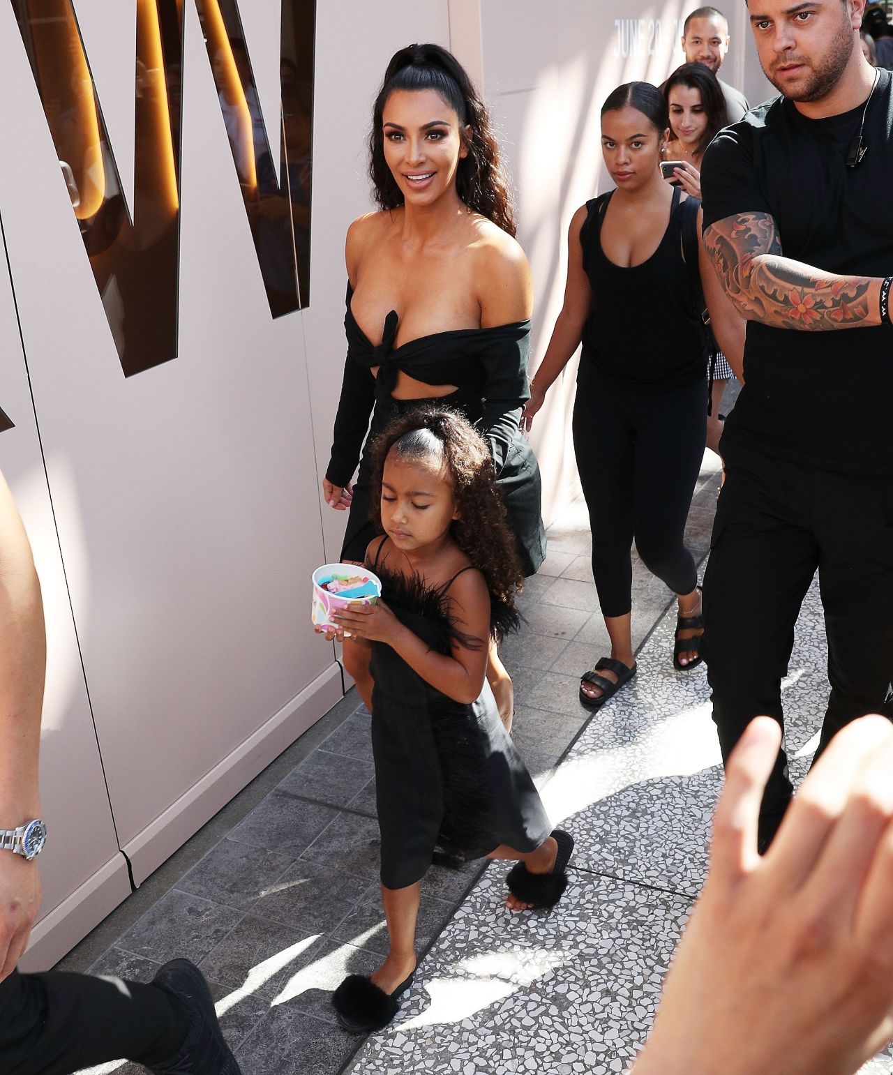 Kim Kardashian, photo #1054926