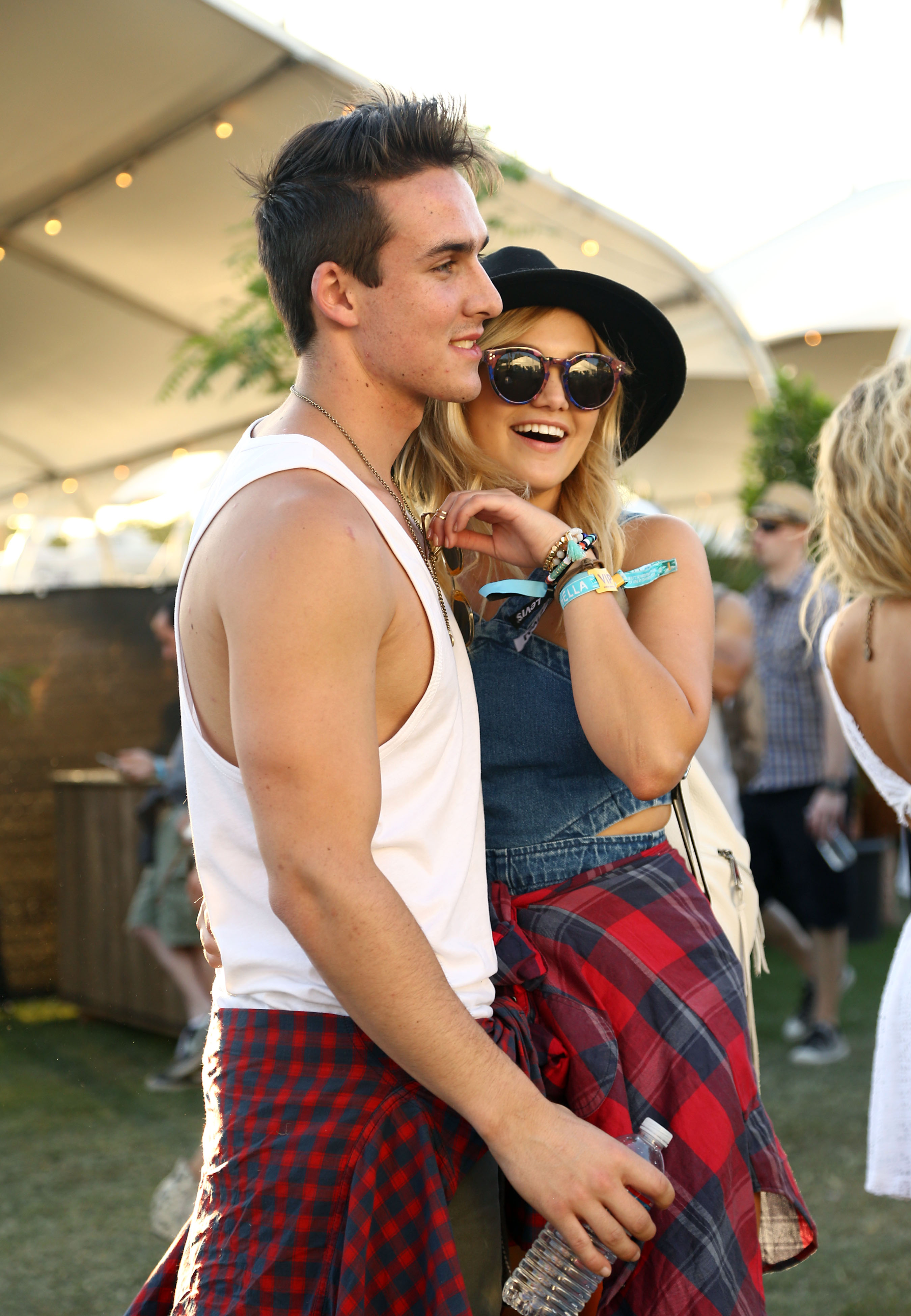 Olivia Holt, photo #847317