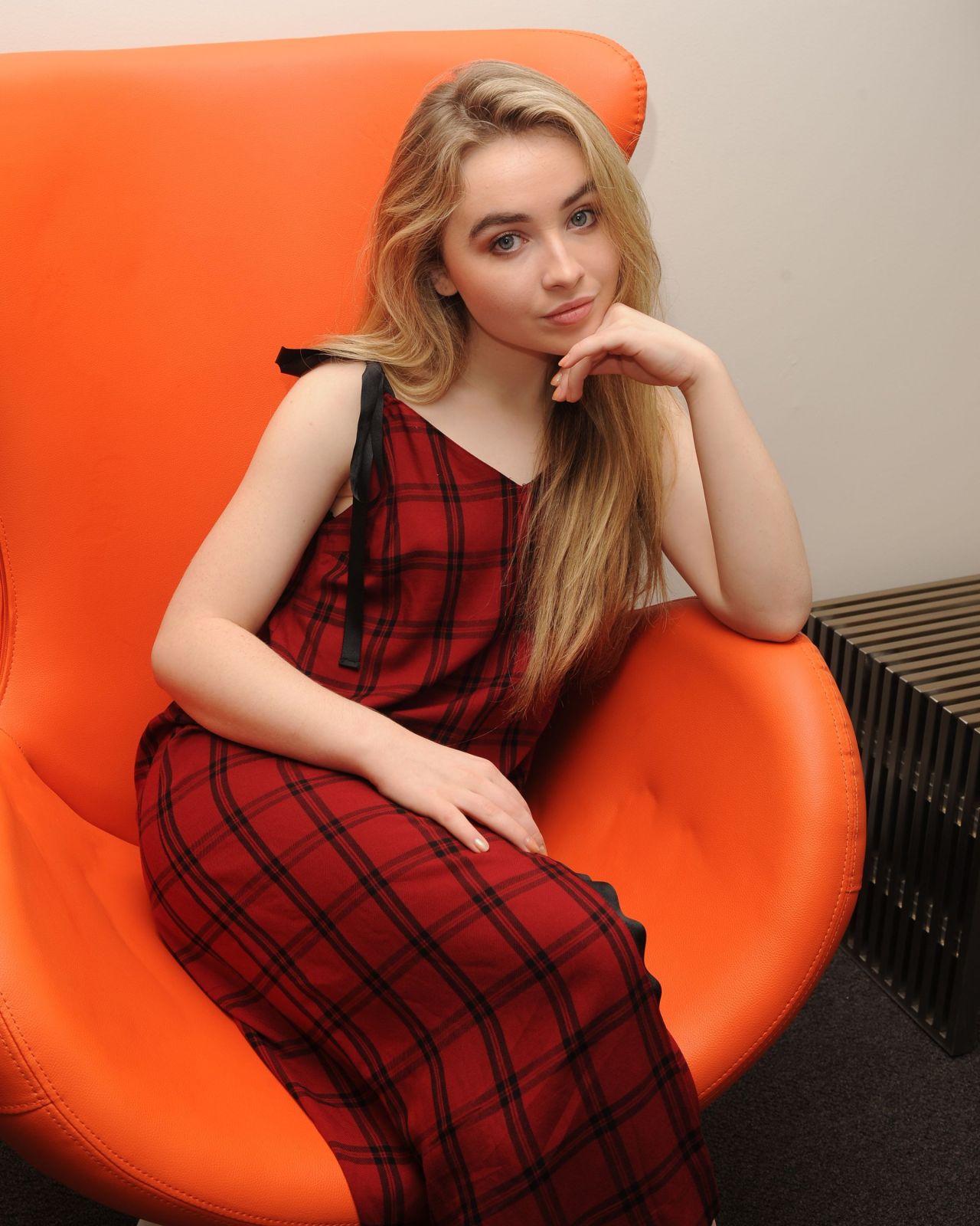 Sabrina Carpenter, photo #899049